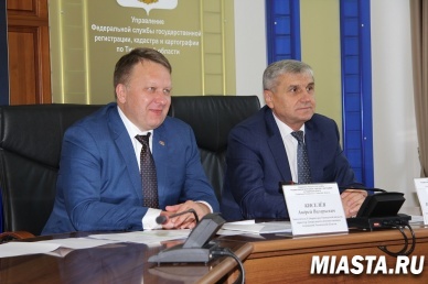 В тюменском Росреестре обсудили вопросы улучшения показателей Национального рейтинга региона