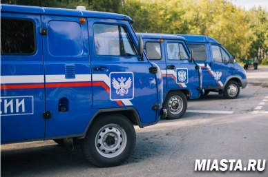 Тюменский филиал Почты России поздравляет автомобилистов с праздником