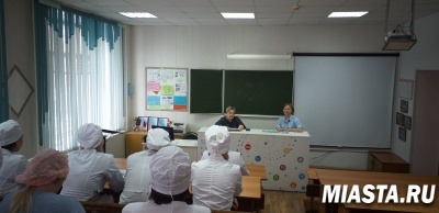 В ТОБОЛЬСКЕ СТУДЕНТОВ УЧИЛИ ГОСУДАРСТВЕННОМУ СТРАХОВАНИЮ