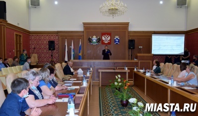 РАБОЧАЯ ПОЕЗДКА В СЕЛО ИСЕТСКОЕ. ВСТРЕЧА С ГЛАВАМИ РАЙОННЫХ АДМИНИСТРАЦИЙ И БИЗНЕСОМ