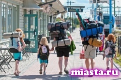 Сочи и Петербург возглавили рейтинг городов для путешествий с детьми