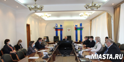 В Тюмени состоялась встреча с кадастровыми инженерами