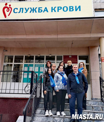 Сотрудники тюменского Росреестра приняли участие в акции “Большие сердца Росреестра”, посвященной добрым делам и благотворительности