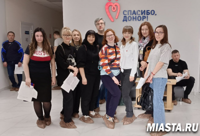 Сотрудники тюменского Росреестра готовы «помочь без лишних слов»