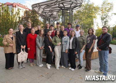 Тюменский Росреестр провел для студентов практическое занятие по отысканию геодезических пунктов