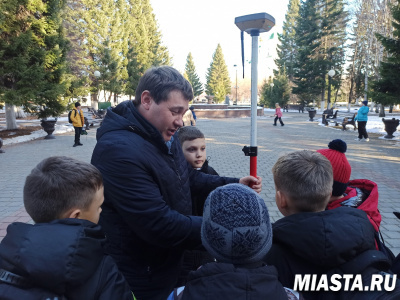 Представители Юргинского отдела тюменского Росреестра приняли участие в профориентационном мероприятии