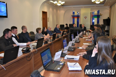 Обновленный состав Общественного совета тюменского Росреестра определил направления работы до 2027 года
