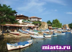 Болгария решила выдавать туристам из России визы от года до пяти лет