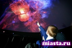 В Тобольске открывается первый мобильный планетарий