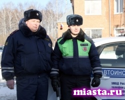 Тюменский инспектор ДПС принял роды у пассажирки