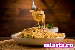 Итальянские ученые: Паста может быть опасной для женщин