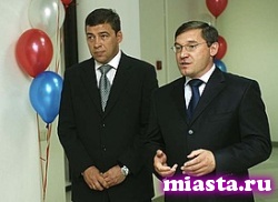 Куйвашев и Якушев вошли в медиарейтинг "Топ-50 мужчин России"