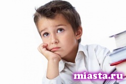 Российские школьники перестанут приносить домой «пятерки» и «двойки»