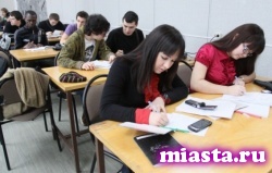 Иностранных студентов могут начать переводить в вузы и ссузы России