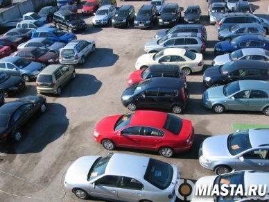 В России запретят продавать поддержанные авто с рук