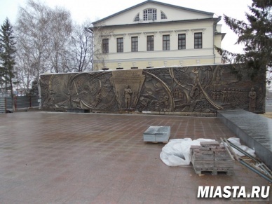 Бронзовый барельеф обойдется Тюмени в 61,8 млн. рублей