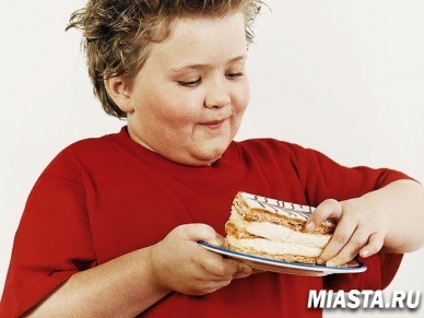 Диетолог: все больше тюменских детей страдают ожирением