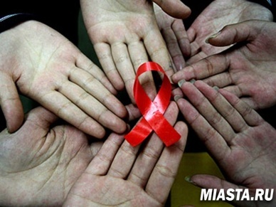 ВИЧ-инфицированных больше среди работников такси и сферы питания