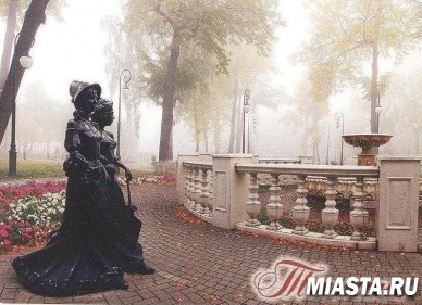 В почтовых отделениях Тюмени можно приобрести открытки с изображением достопримечательностей города