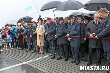 На Ямале открыли мост через реку Надым