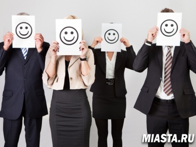 Ученые выяснили, как юмор влияет на рабочие отношения