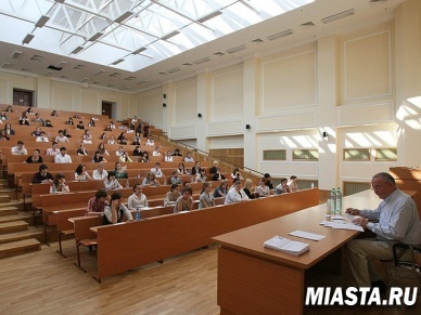 В России снизится число вузов с юридическими факультетами