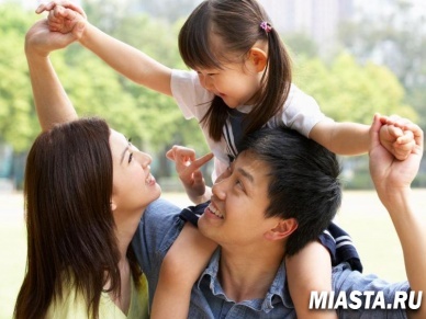 Китай отказался от политики "одна семья - один ребенок"