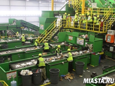 Заводы по переработке мусора построят к концу 2016 года