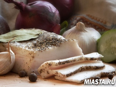 Ученые: Сало полезнее растительного масла