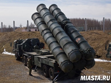 Россия перебросит комплексы С-400 на авиабазу "Хмеймим" в Сирии