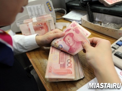 Сбербанк в 2016 году начнет проводить операции в юанях