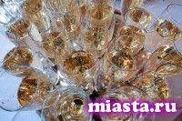 Чиновников обяжут покупать для банкетов только отечественные напитки