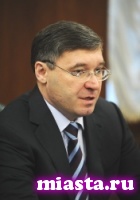 Владимир Якушев стал лидером рейтинга губернаторов