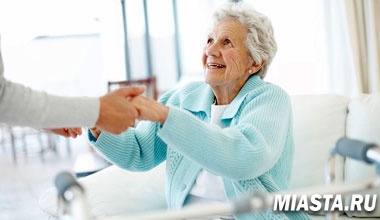 80-летним пенсионерам положена прибавка к пенсии