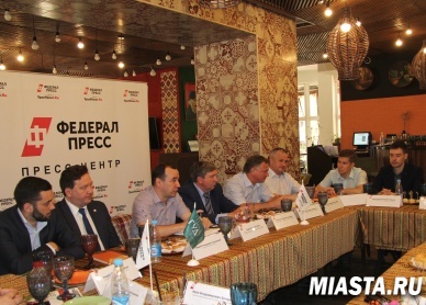 В Тюменской области обсудили ключевые тренды сферы жилищного строительства региона