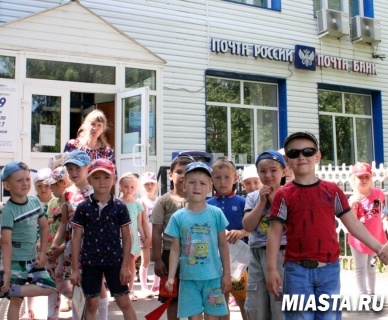 Тюменская почта проводит экскурсии для детей