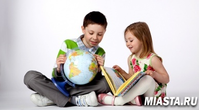 Материнский капитал поможет оплатить обучение детей