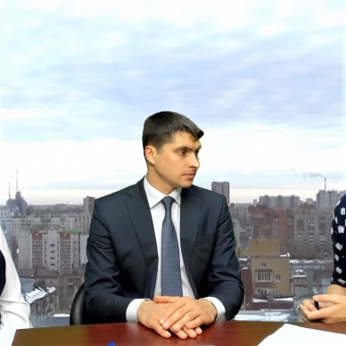 В прямом эфире специалисты тюменского Росреестра разъяснили упрощенный порядок оформления недвижимости в рамках «дачной амнистии»