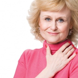 Писателем года Россияне назвали Дарью Донцову