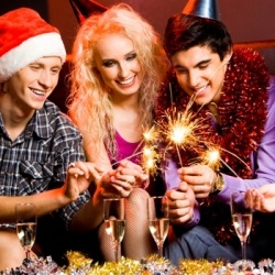 В этом году Новый год будет праздновать рекордное число россиян