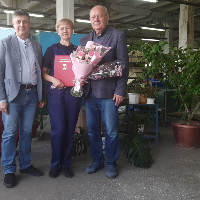 Сортировщик Почты России Алла Погодаева получила Благодарственное письмо от Тюменской городской Думы