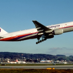 В 2014 году в авиакатастрофах погибло 990 человек