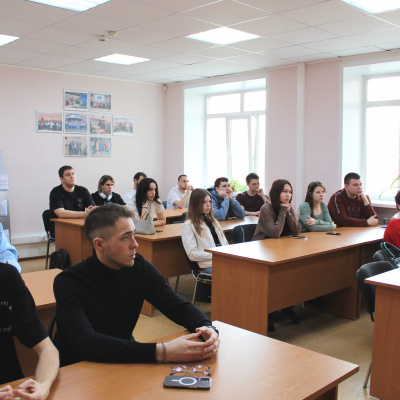 В тюменском Роскадастре прошли Дни открытых дверей для студентов