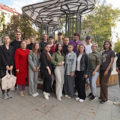 Тюменский Росреестр провел для студентов практическое занятие по отысканию геодезических пунктов