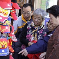 Россия стала самой популярной страной для шопинга у китайских туристов