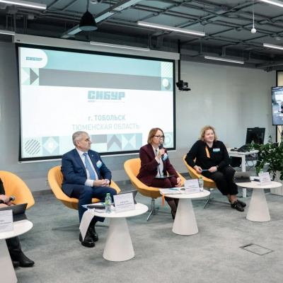 Развитие сервисов НСПД и процедур регистрации недвижимости обсудили на выездном заседании Общественного совета тюменского Росреестра