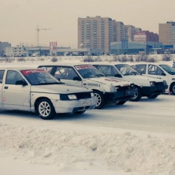 Тюменцев приглашают на гонки на льду