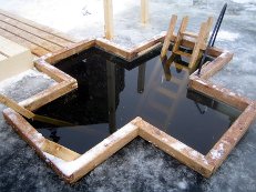 Тюменцы смогут выбрать крещенскую купель на сайте МЧС