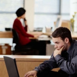 Россияне смогут предлагать свои законопроекты через интернет