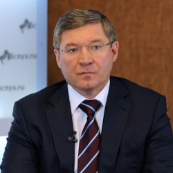 Владимир Якушев отправился в Крым